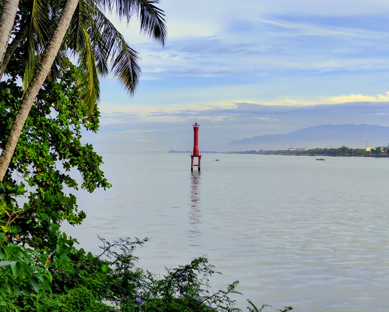 Menara suar Muaro Padang